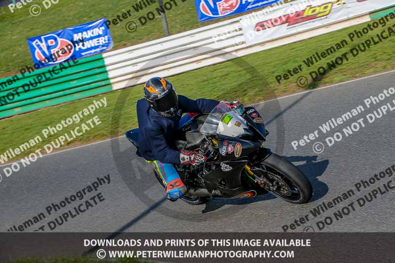 PJM Wedding Photography;enduro digital images;event digital images;eventdigitalimages;mallory park;mallory park photographs;mallory park trackday;mallory park trackday photographs;no limits trackdays;peter wileman photography;racing digital images;trackday digital images;trackday photos